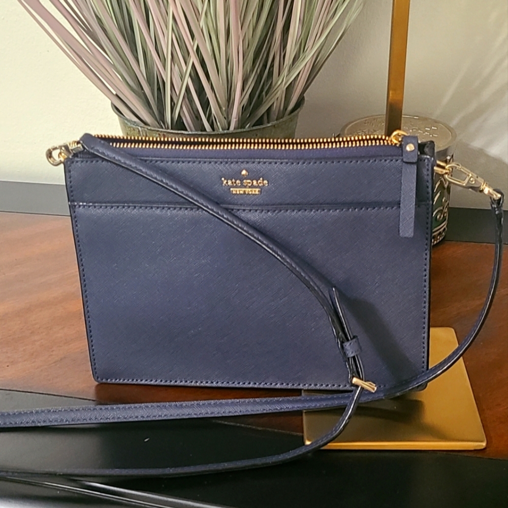Katie Spade Cross body.